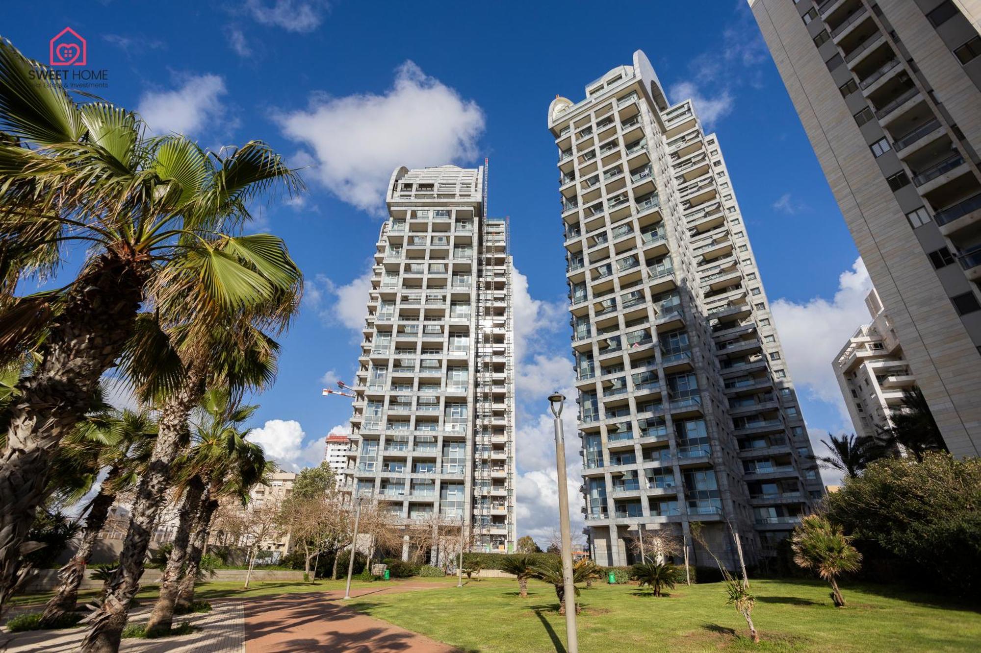 Luxury Apartments' In Netanja Exteriér fotografie